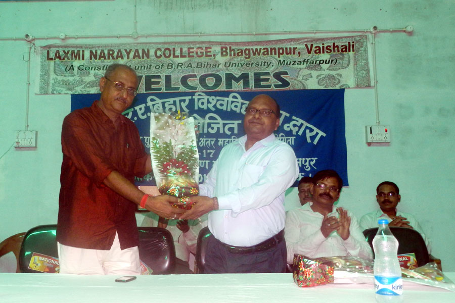 Inter College Badminton Tournament 2016-17